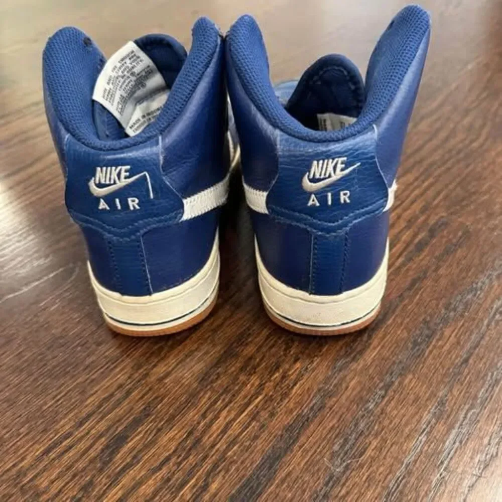 Nike Air Force 1 blue sneakers - boys 5.5